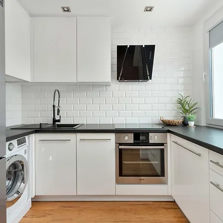 Appartamento Nowoczesny Przy Klifie Redlowskim W Gdyni By Renters *